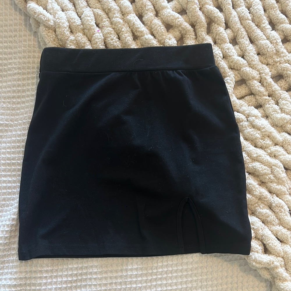 Elegant Black Women's Skirt